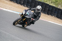 enduro-digital-images;event-digital-images;eventdigitalimages;mallory-park;mallory-park-photographs;mallory-park-trackday;mallory-park-trackday-photographs;no-limits-trackdays;peter-wileman-photography;racing-digital-images;trackday-digital-images;trackday-photos